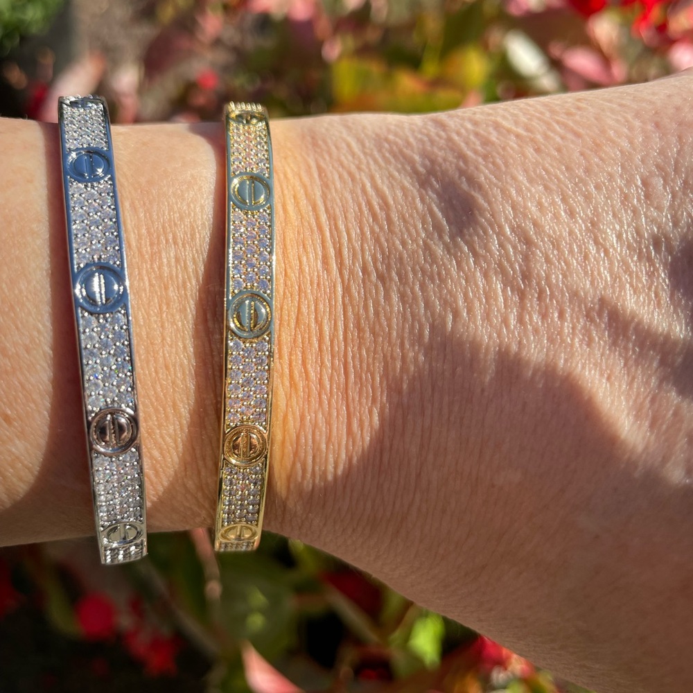 LUXURY LOVE PAVE SCREW BANGLE BRACELET CHOOSE GOLD OR SILVER
